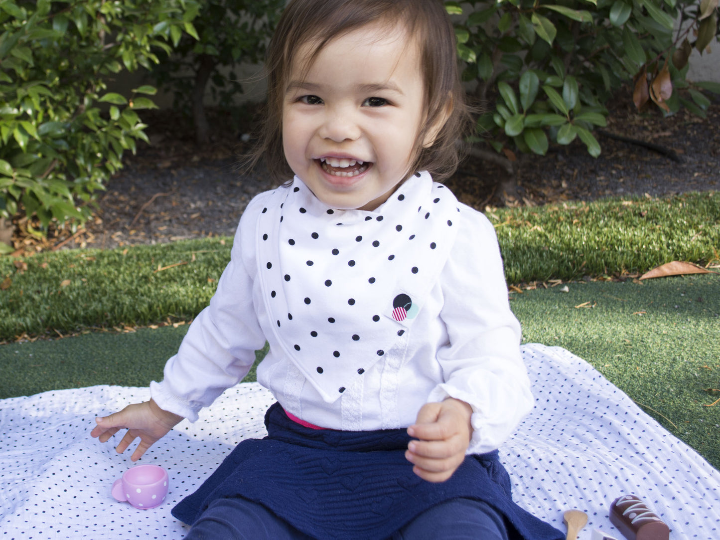POLKA DOTS | Premium Plus Baby Bandana Bib (organic cotton)